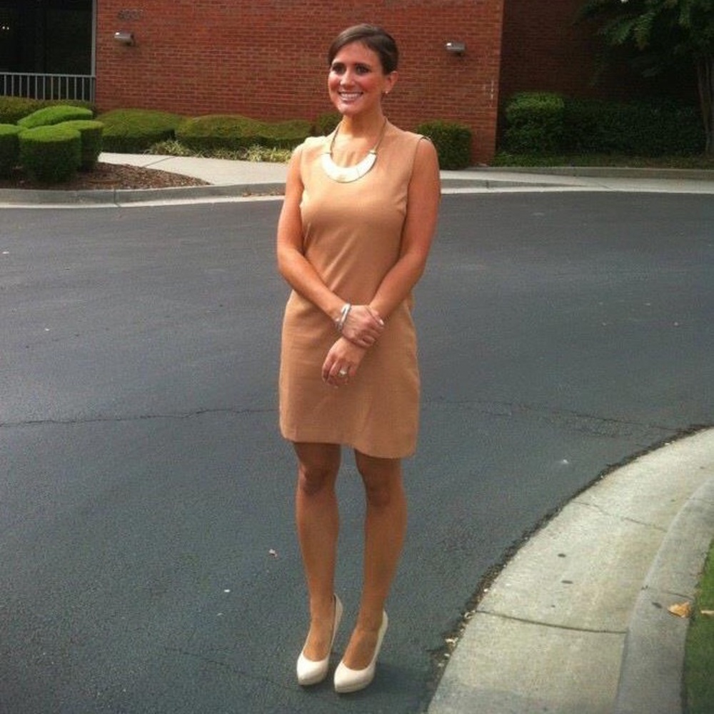 C.Luce Shift Dress Size Small